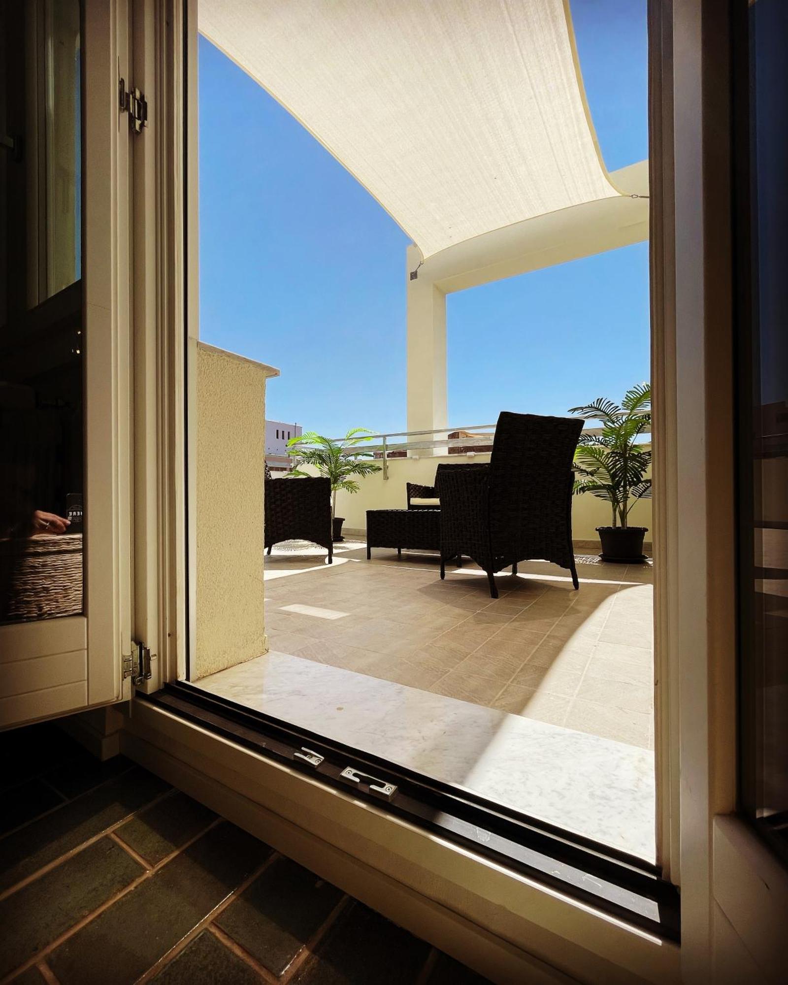 “here” Downtown Apartamento
